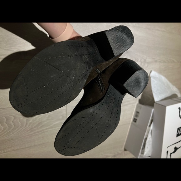 Dolce Vita Jaxen Booties / Ankle Boots - Picture 7 of 12